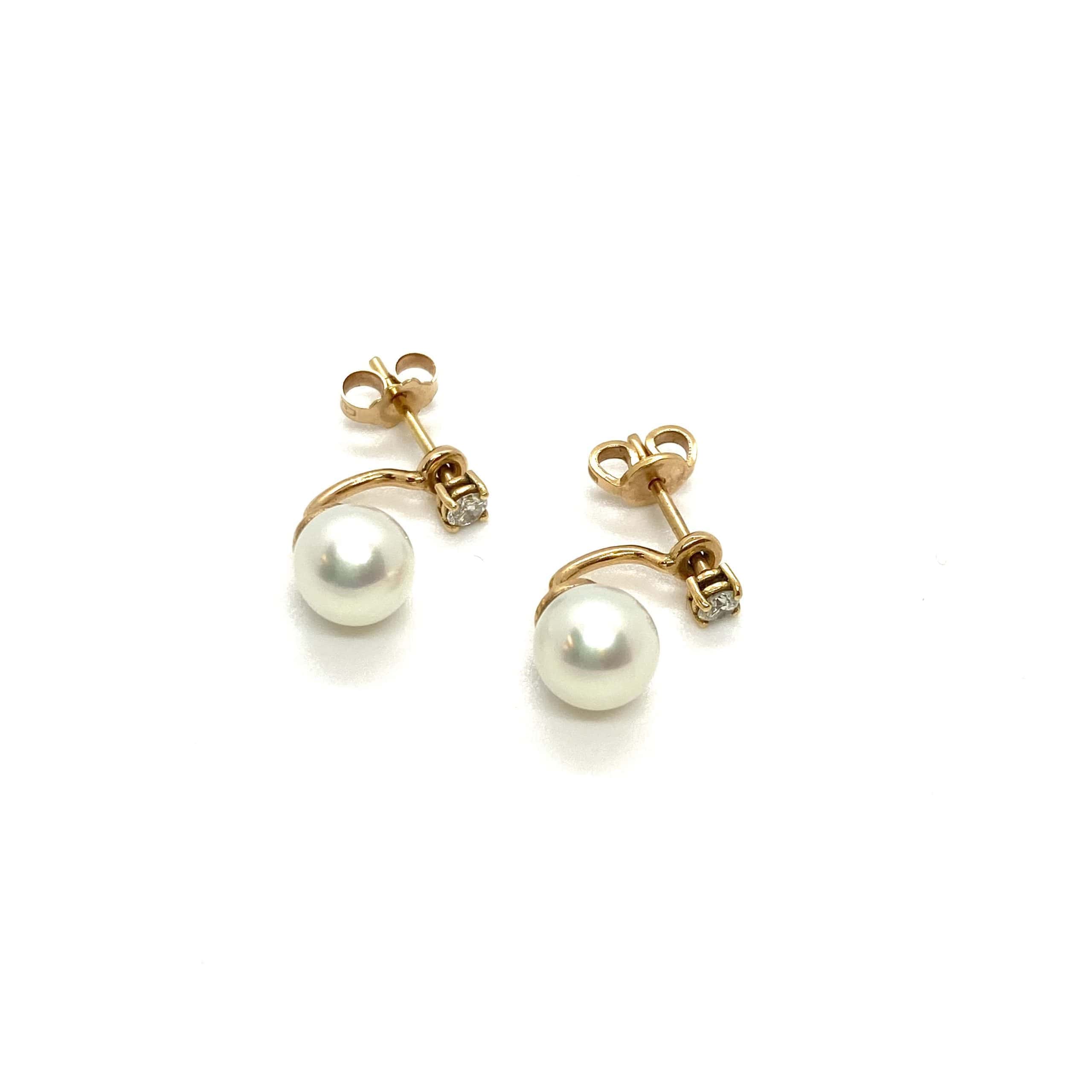 Fresh water pearl bridal earrings — Melina Fachidis