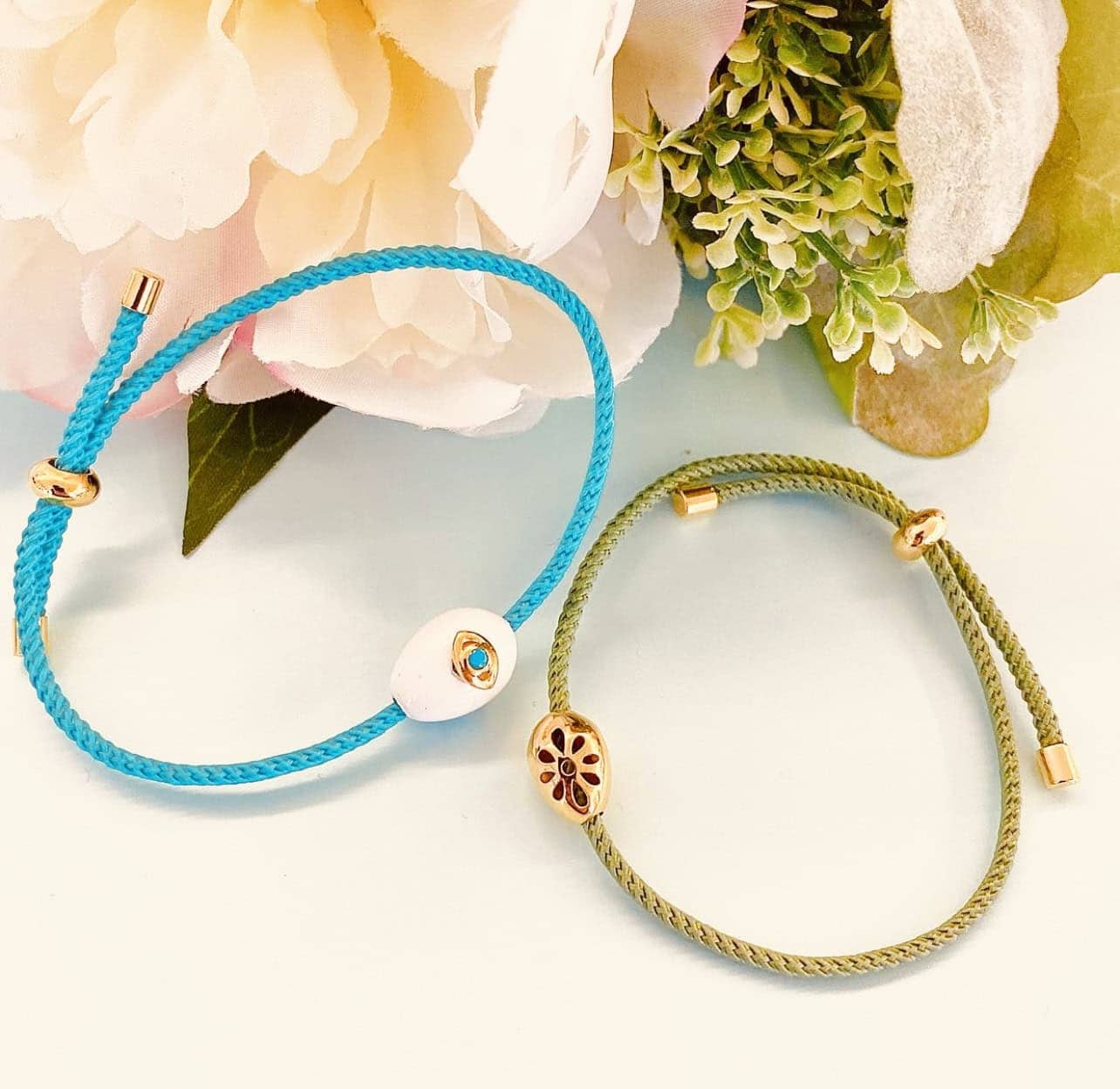 White egg shape bracelet — Melina Fachidis